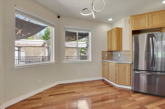125 E Franklin Dr, Nine Mile Falls, WA 99026