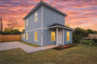 1400 West 18th Street, Bryan, TX 77803