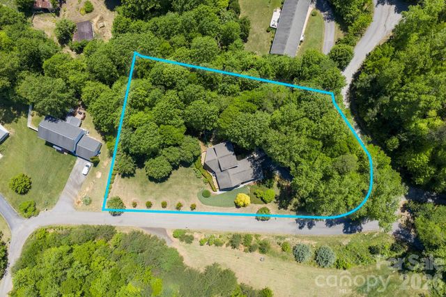 21 Kylie Grace Lane, Candler, NC 28715