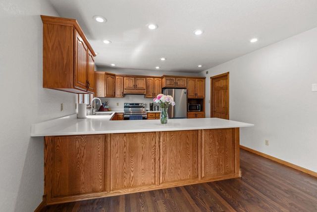 49 AURORA LANE, Fond Du Lac, WI 54935