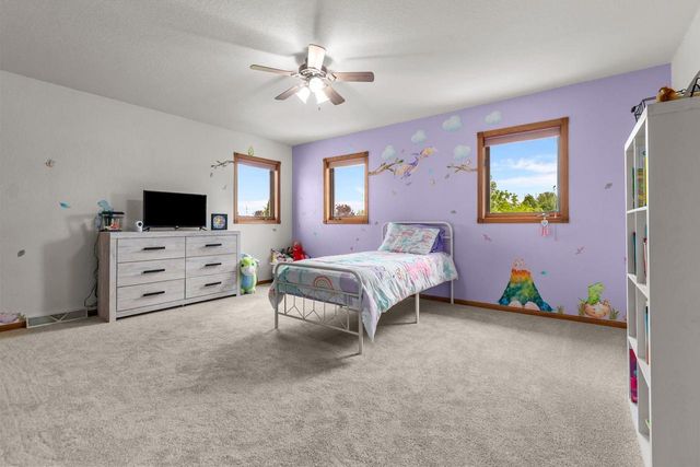 49 AURORA LANE, Fond Du Lac, WI 54935
