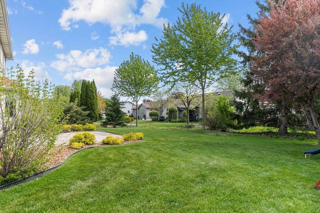 49 AURORA LANE, Fond Du Lac, WI 54935