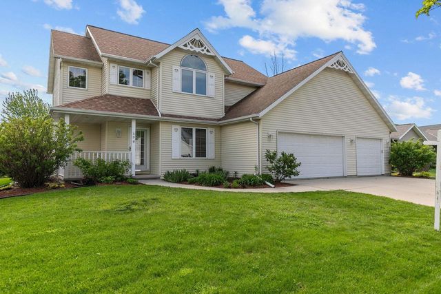 49 AURORA LANE, Fond Du Lac, WI 54935