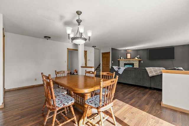 49 AURORA LANE, Fond Du Lac, WI 54935