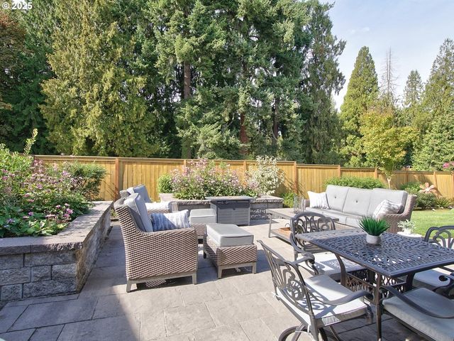 13131 Se SPROUT Ln, Milwaukie, OR 97222