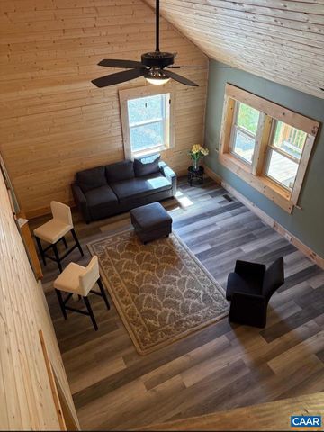 136 WILDWOOD LN, Shenandoah, VA 22849