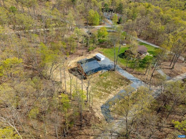 136 WILDWOOD LN, Shenandoah, VA 22849