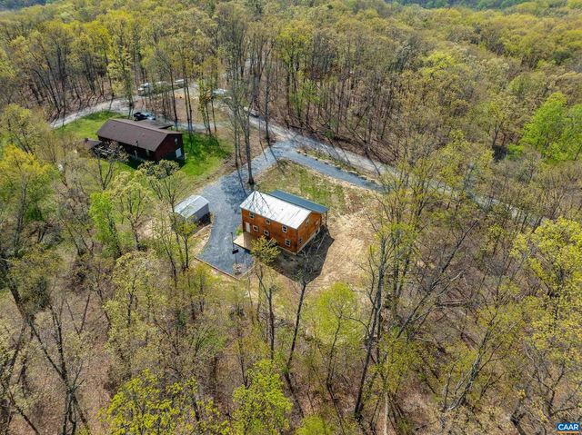 136 WILDWOOD LN, Shenandoah, VA 22849