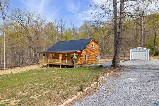 136 WILDWOOD LN, Shenandoah, VA 22849