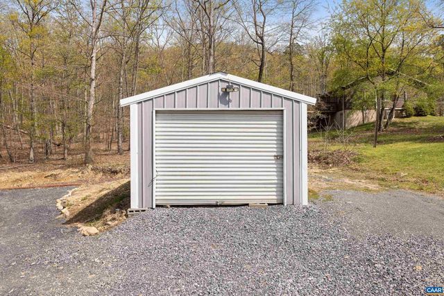 136 WILDWOOD LN, Shenandoah, VA 22849