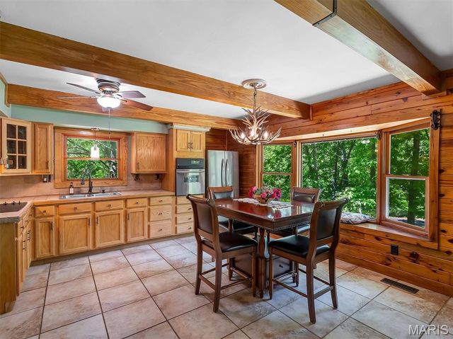 6482 S Lakeshore Drive, Hillsboro, MO 63050