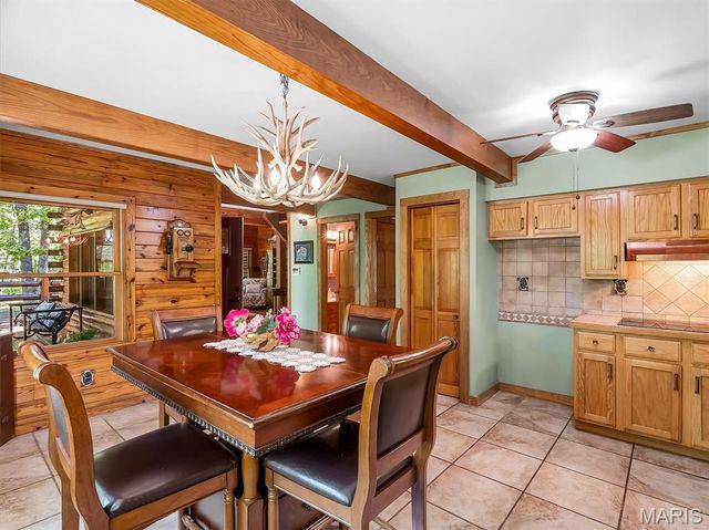 6482 S Lakeshore Drive, Hillsboro, MO 63050