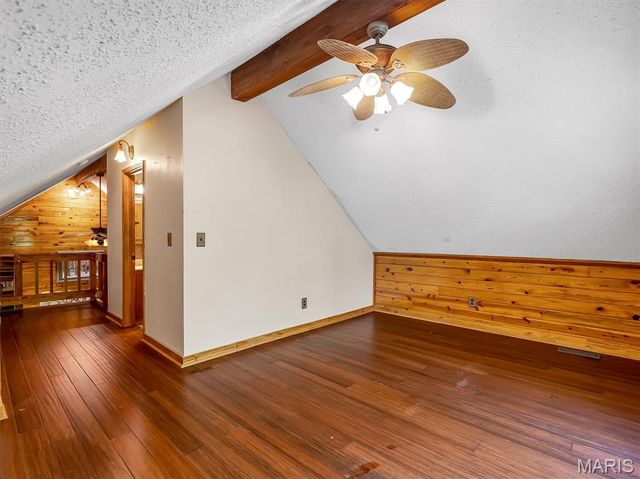 6482 S Lakeshore Drive, Hillsboro, MO 63050