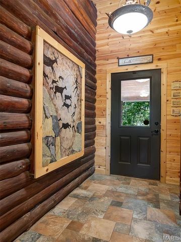 6482 S Lakeshore Drive, Hillsboro, MO 63050