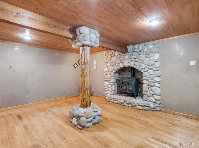 6482 S Lakeshore Drive, Hillsboro, MO 63050