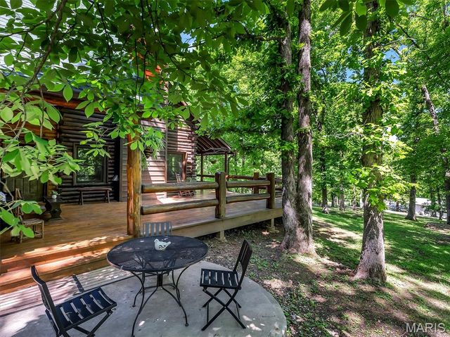 6482 S Lakeshore Drive, Hillsboro, MO 63050