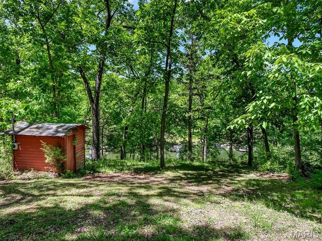 6482 S Lakeshore Drive, Hillsboro, MO 63050
