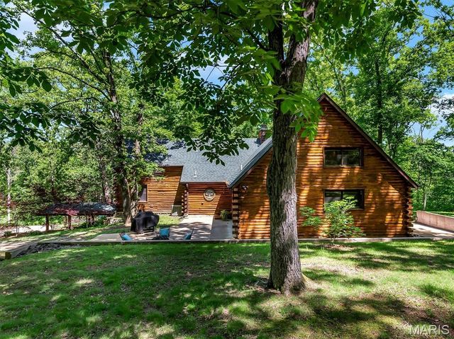 6482 S Lakeshore Drive, Hillsboro, MO 63050