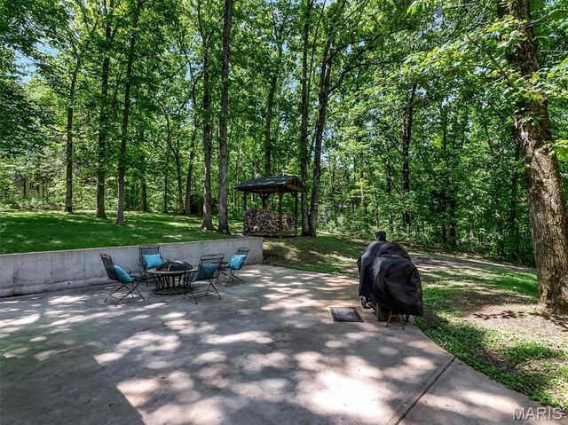 6482 S Lakeshore Drive, Hillsboro, MO 63050