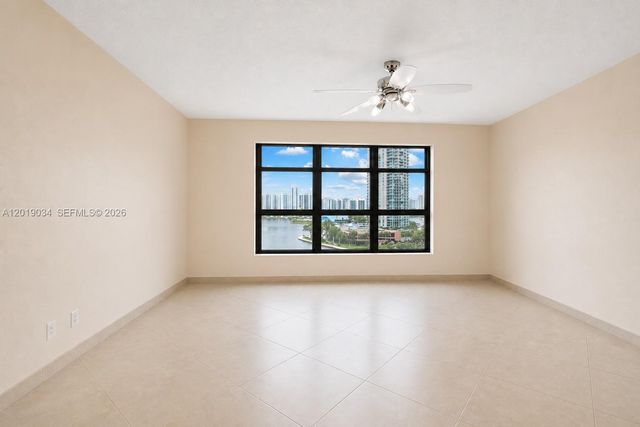 3530 Mystic Pointe Dr 1205, Aventura, FL 33180
