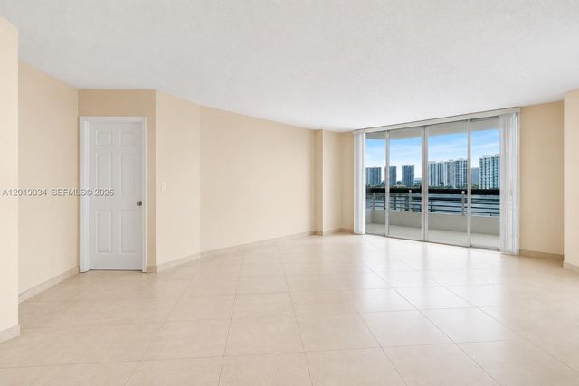 3530 Mystic Pointe Dr 1205, Aventura, FL 33180
