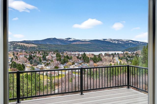 424 N Stimson Ln, Liberty Lake, WA 99019