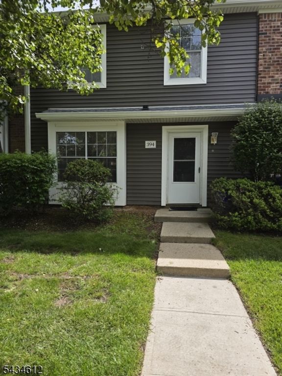 394 Rittenhouse Ct, North Brunswick Twp., NJ 08902 — exterior
