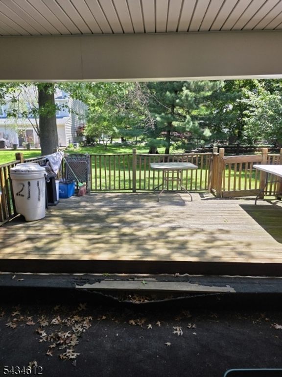 394 Rittenhouse Ct, North Brunswick Twp., NJ 08902 — photo 3