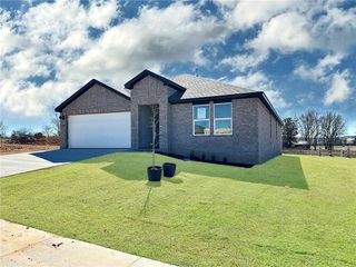461 Maya Drive, Prairie Grove, AR 72753
