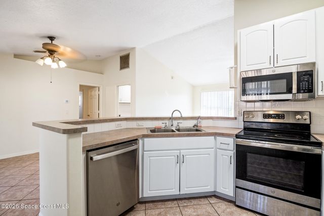 314 Comet Avenue SE, Palm Bay, FL 32909