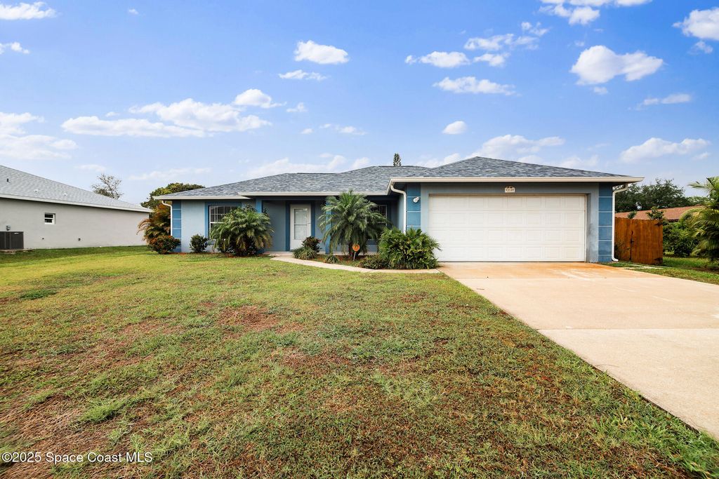 314 Comet Avenue SE, Palm Bay, FL 32909