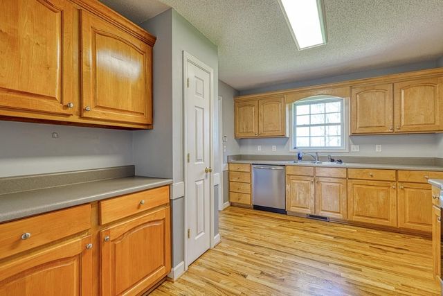 860 Thackston Drive, Spartanburg, SC 29307