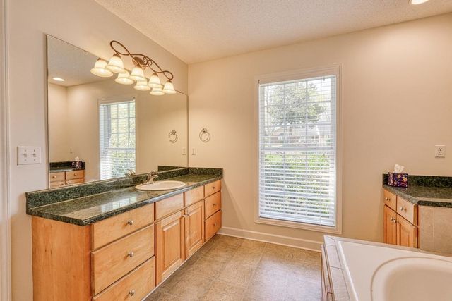 860 Thackston Drive, Spartanburg, SC 29307