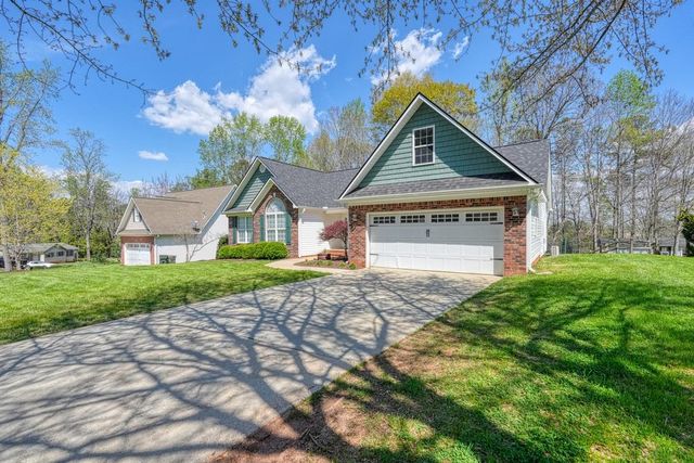 860 Thackston Drive, Spartanburg, SC 29307