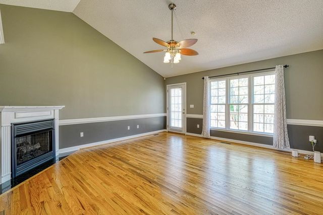 860 Thackston Drive, Spartanburg, SC 29307