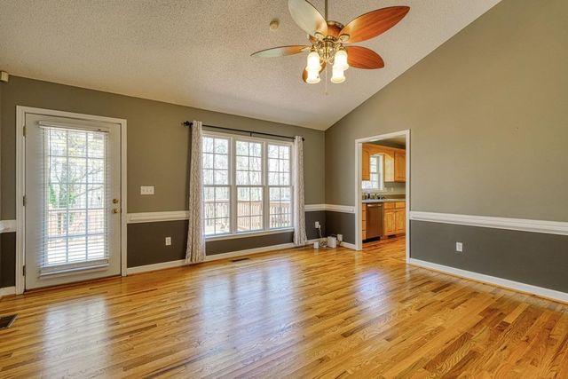 860 Thackston Drive, Spartanburg, SC 29307