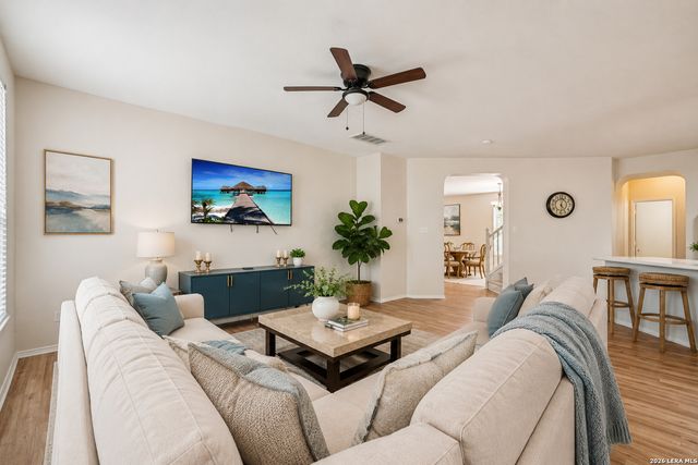 8114 COOPER ML, San Antonio, TX 78255