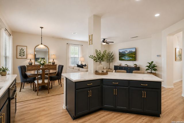8114 COOPER ML, San Antonio, TX 78255