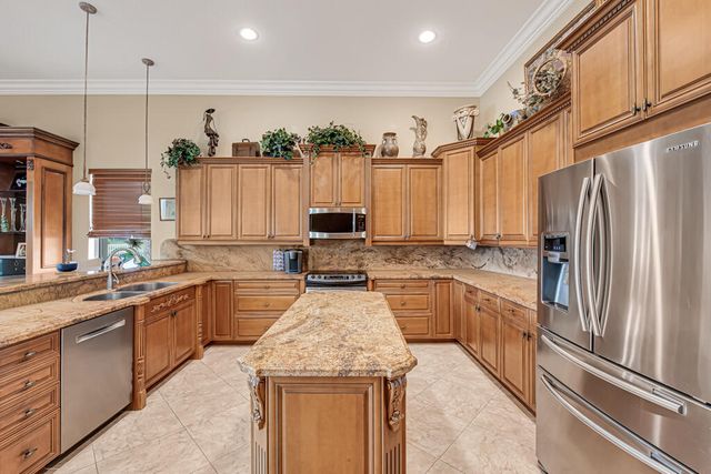 6525 MURANO Way, Lake Worth, FL 33467