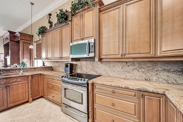 6525 MURANO Way, Lake Worth, FL 33467
