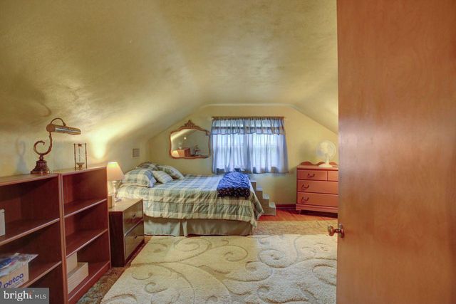 42 E GRANDVIEW AVE, Mercersburg, PA 17236