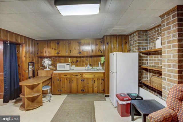 42 E GRANDVIEW AVE, Mercersburg, PA 17236