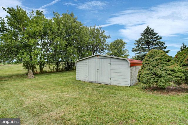 42 E GRANDVIEW AVE, Mercersburg, PA 17236