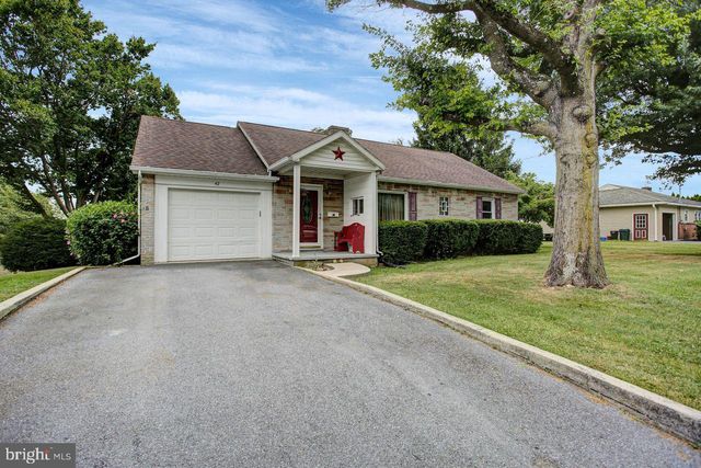 42 E GRANDVIEW AVE, Mercersburg, PA 17236