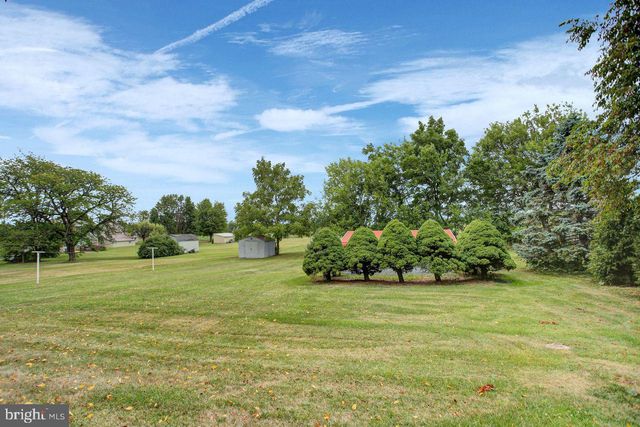 42 E GRANDVIEW AVE, Mercersburg, PA 17236