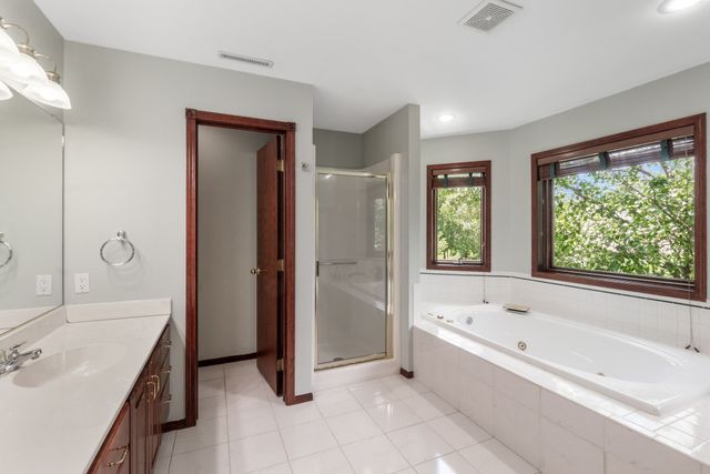 3124 Greenwood Road, Ames, IA 50014