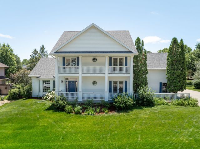 3124 Greenwood Road, Ames, IA 50014