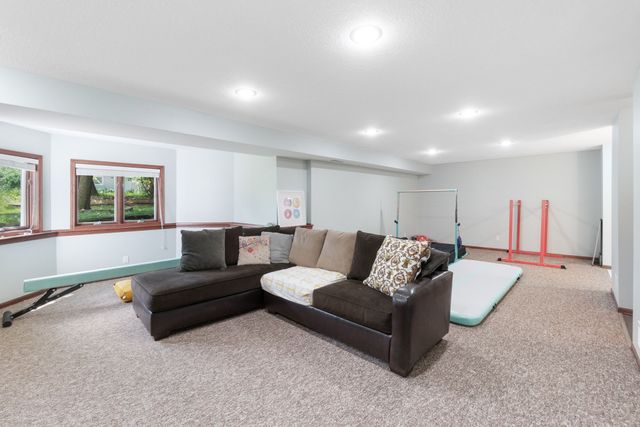 3124 Greenwood Road, Ames, IA 50014