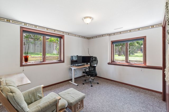 3124 Greenwood Road, Ames, IA 50014