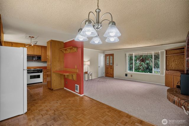 313 147th Avenue SE, Snohomish, WA 98290